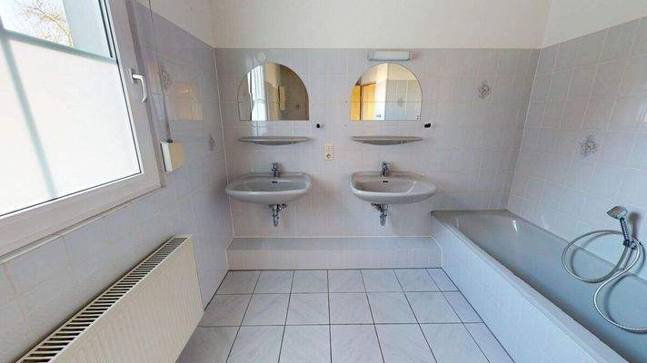 Badezimmer | Einliegerwohnung