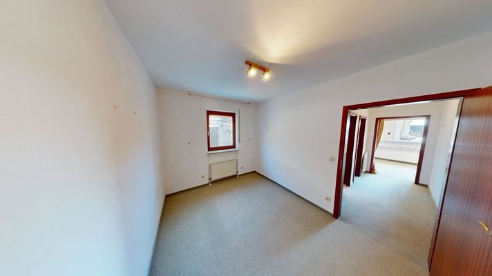 Schlafzimmer 1