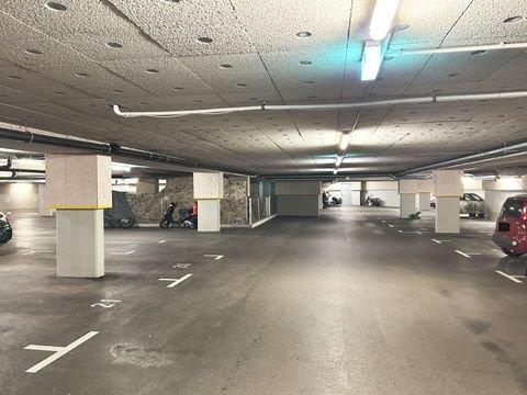 Pöchlarn Garage, Pöchlarn Stellplatz