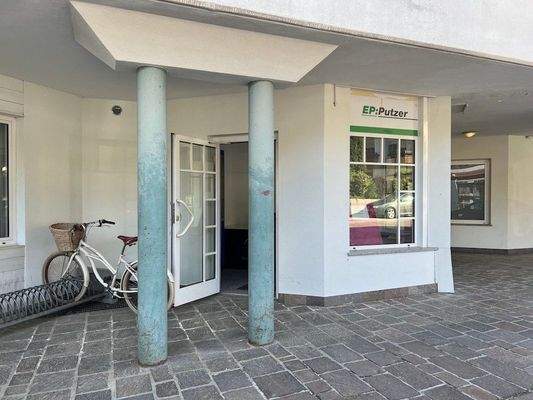 Kiosk_Werbefläche_Sand in Taufers_Bürofläche