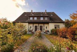 Haus20_Front_MEDIUM (1)