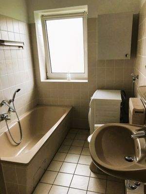 Dusch-und Wannenbad.jpg