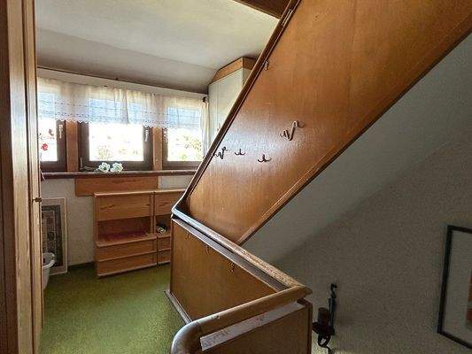 Treppe zum Dachspeicher