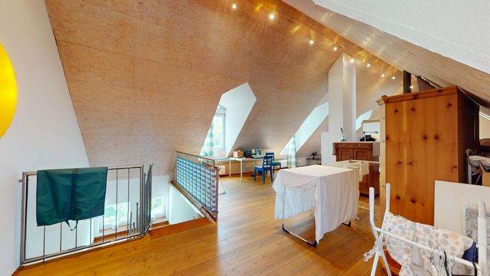 Modernes 1FH, DG Studio