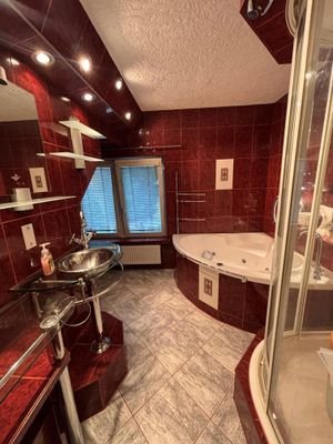 Badezimmer EG