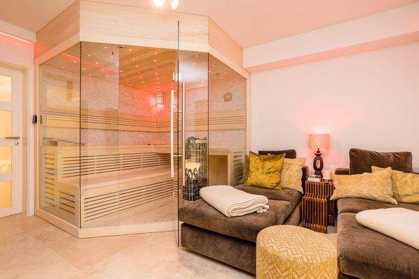Sauna mit Entspannungsraum