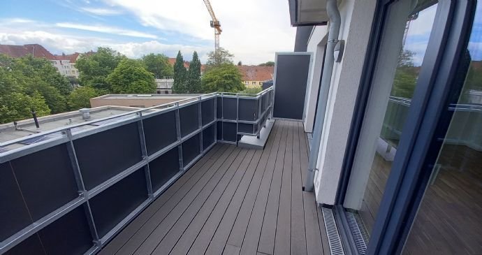 Umzugsprämie* - Lichtdurchflutete 3 Zimmerwohnung mit Dachterrasse