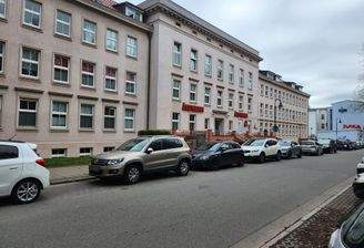 Ärztehaus Hauptzugang