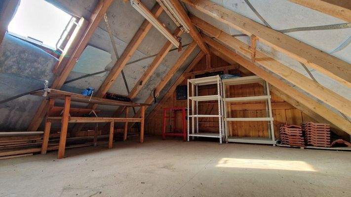 ...mit Dachgeschoss!