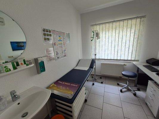 EG Praxis: Behandlungszimmer Labor