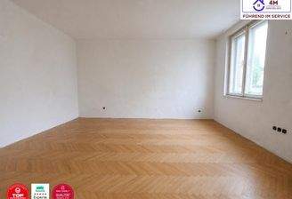 Wohn/Schlafzimmer