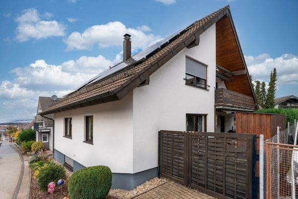 Zweifamilienhaus Straubenhardt