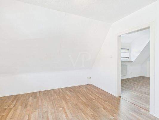 Blick ins Ankleidezimmer OG