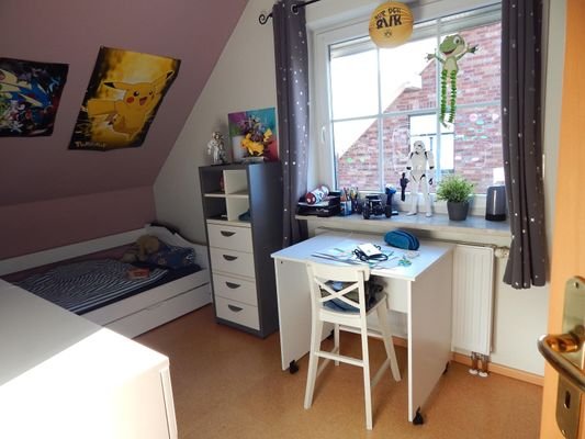 Kinderzimmer 1 OG