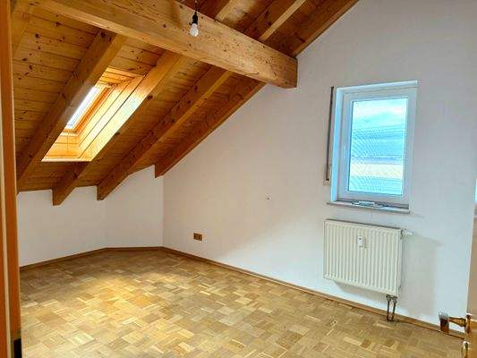 - Kleines Schlafzimmer