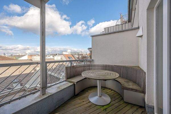 Terrasse auf der Wohnebene