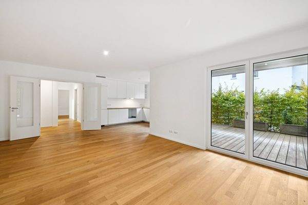 Küche mit Essplatz - unmöbliert