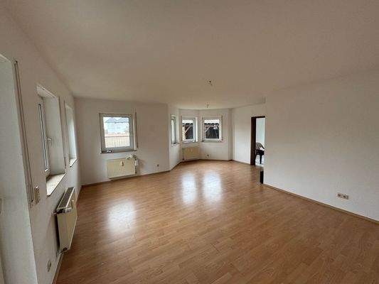 EG Raum 3 weitere Ansicht.JPEG