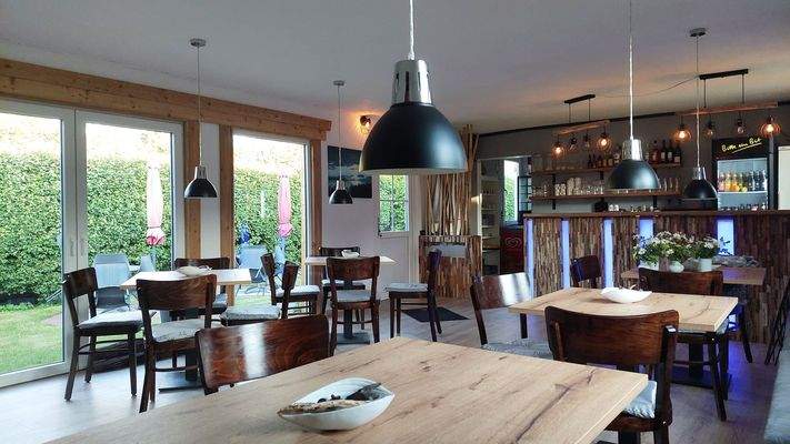 Restaurant-Esstische