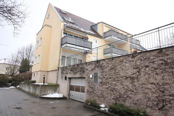 Seitliche Hausansicht