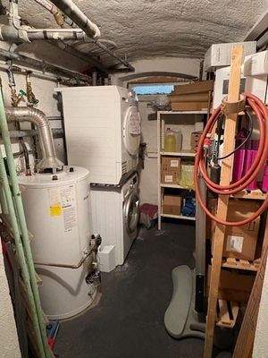 eigene Heizung + Wasser-