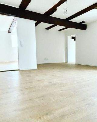 Verkauf: Vollvermietetes Mehrfamilienhaus Felsberg