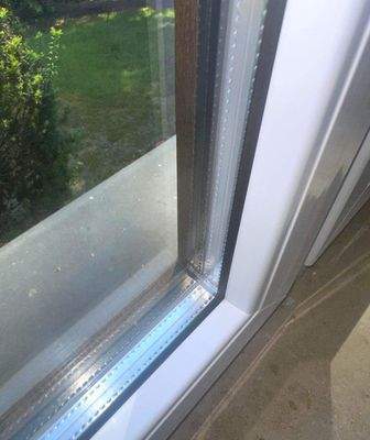 EG_dreifach verglaste Isolierglasfenster