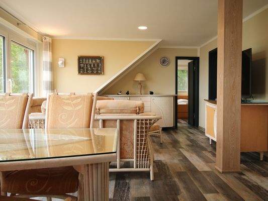 Seeblick - Wohnen u. Essen_2