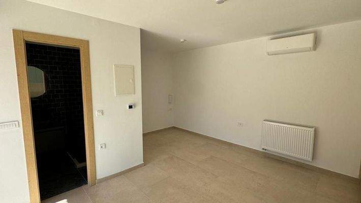 Kreta, Kournas: Malerisches Steinhaus mit bezauberndem See- und Meerblick zu verkaufen