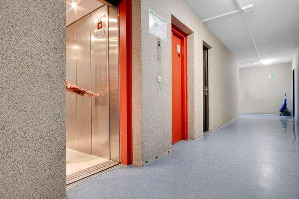 Aufzug/Eingangsbereich