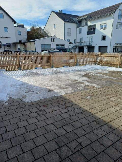 Furth Garage, Furth Stellplatz