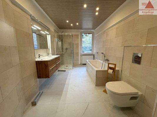 Badezimmer EG