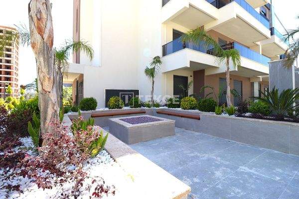 Apartments with Heat and Sound Insulation in Altıntaş Antalya