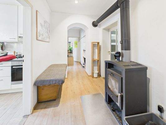 Diele mit Kamin (EG)