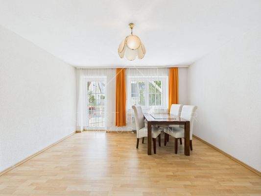 (Arbeits-/Ess-/Schlaf-)Zimmer ELW