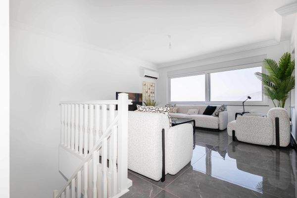 Obere Etage - Wohnzimmer