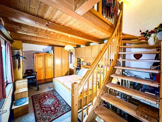 EG Schlafzimmer mit kleiner Galerie