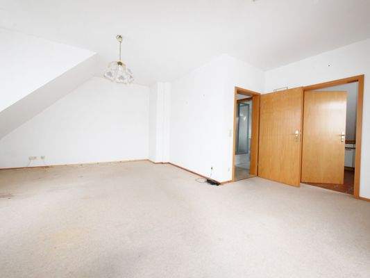 DG großes Zimmer mit Loggia