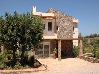 Kreta, Elounda: Luxusvilla in einer Elite-Wohngegend zu verkaufen