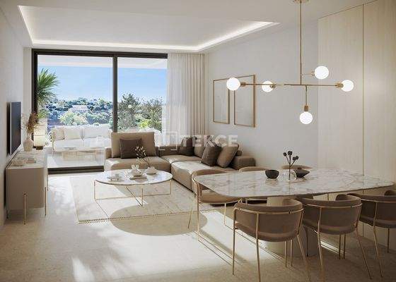 Spacious Apartments With Open-Plan Interiors in Fuengirola