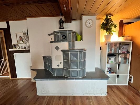 Kachelofen Wohnzimmer 1.OG