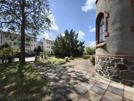 Blick südlich über das Grundstück 