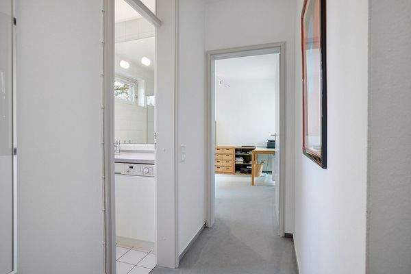 Zugang Badezimmer und Arbeitszimmer