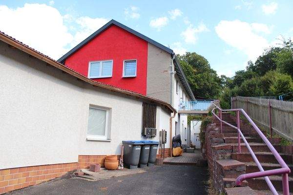 19 Eingang Wohnung.JPG