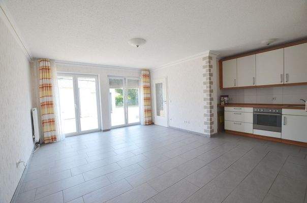 Wohnzimmer mit Küchenzeile