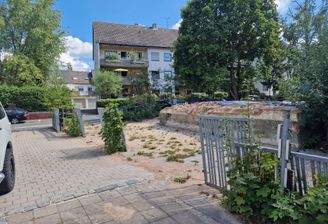 von Garage zu Straße