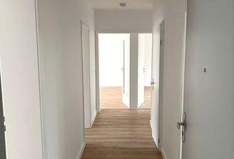 Moderner Wohnungsflur