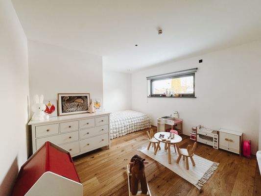 31 Kinderzimmer 2 UG.jpg