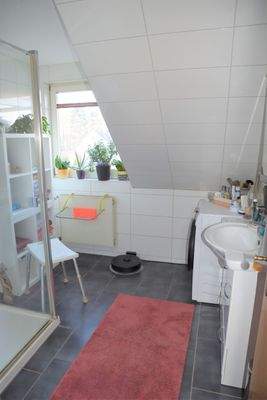Bad mit Dusche!