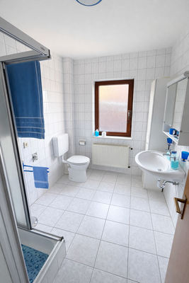 B58B0414-ED6D-4C8B-A183-9C91011C1D69